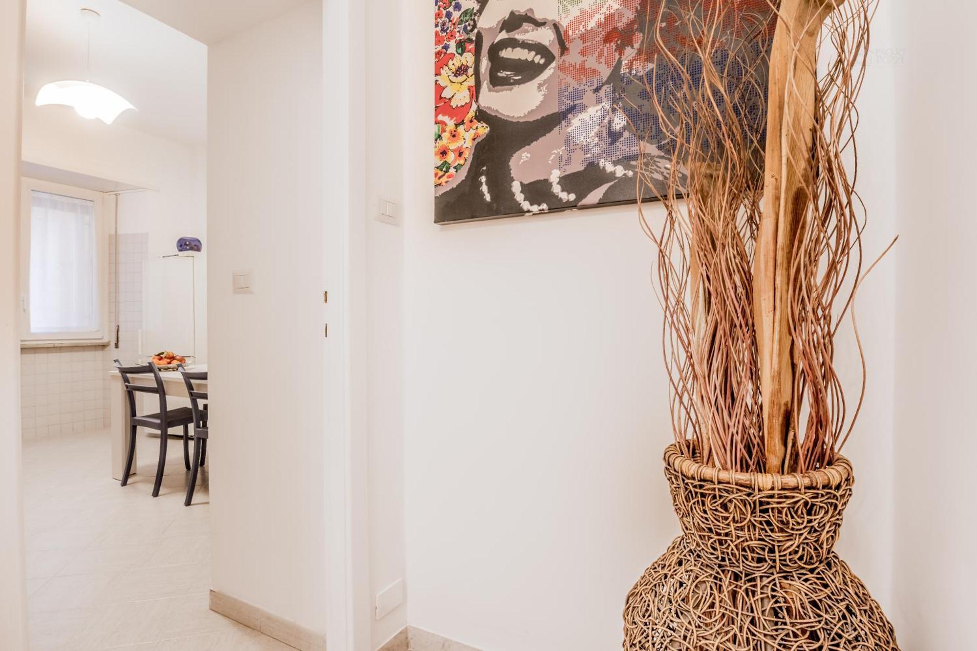 Fara Sabina Large Aparment Rom